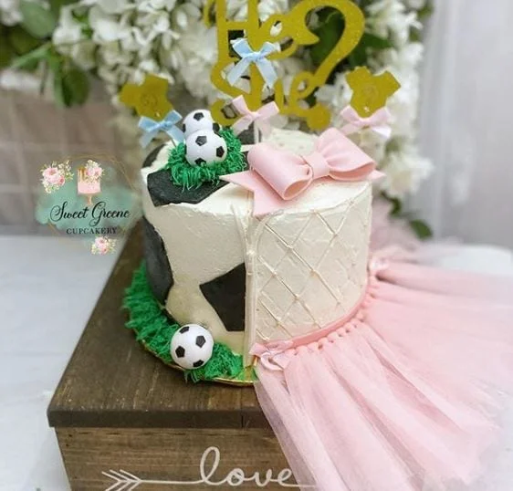 touchdown or tutus cake