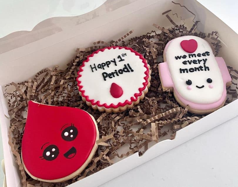 Period Party Ideas How To Throw A First Moon Party